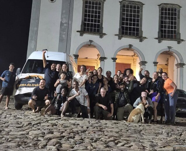 Grupo em cidade histórica